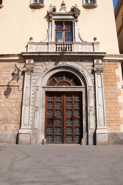 The Gothic Quarter near Basilica de Nuestra Señora de la Merced. — Stock Photo, Image