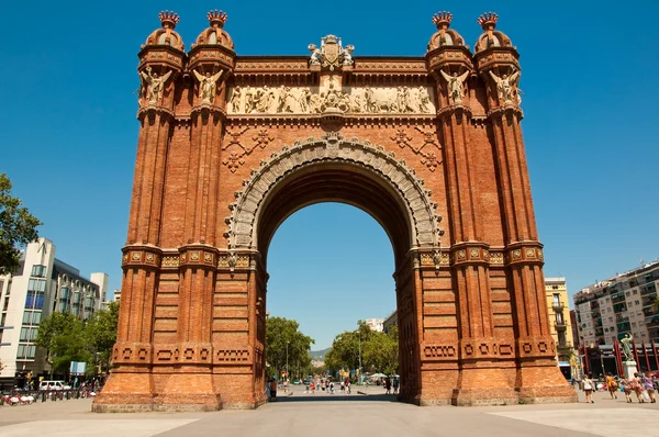 Arco triunfal en estilo neo-morisco. Barcelona . — Foto de Stock