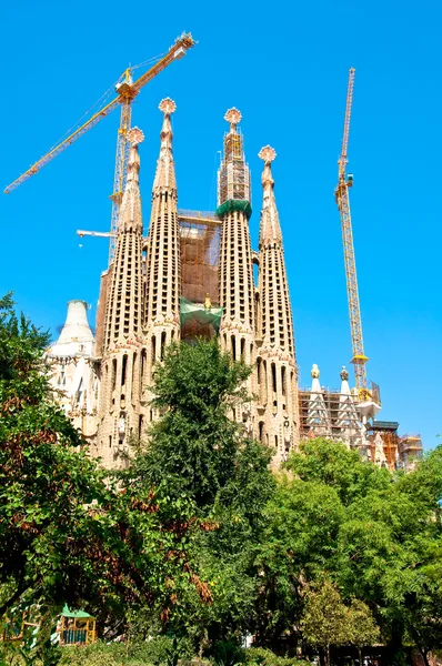 Sagrada Família. Vista de la fachada de la Pasión . —  Fotos de Stock