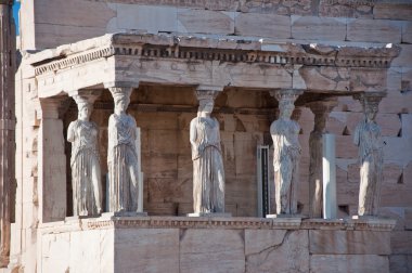 Atina akropolü caryatids sundurma.