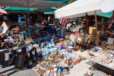 monastiraki flea piyasada. Atina, Yunanistan.