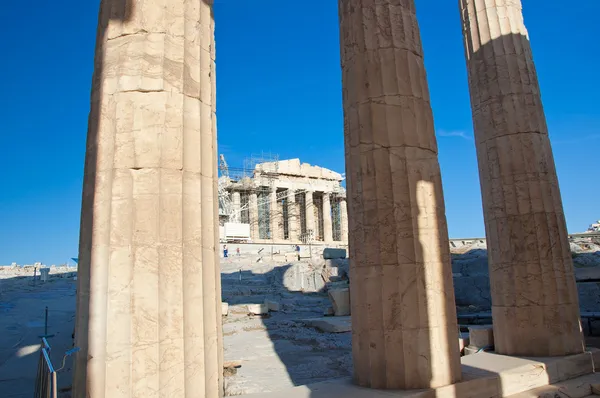 Doryckie kolumny. Ateny, Grecja. — Zdjęcie stockowe