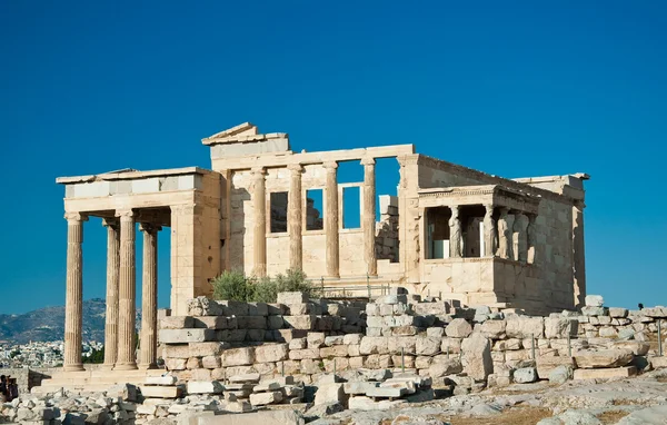 The Erechtheion on Acropolis of Athens in Greece. — Stock Photo, Image