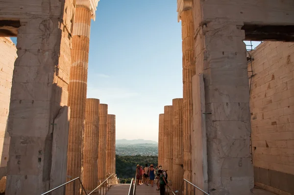 Die Propyläen. Athen, Griechenland. — Stockfoto