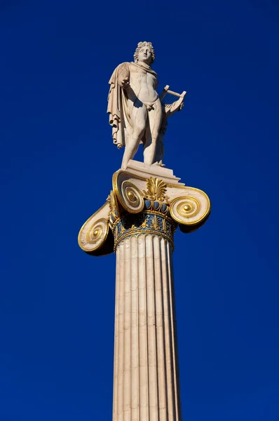 Apollo heykeli. Atina, Yunanistan. — Stok fotoğraf