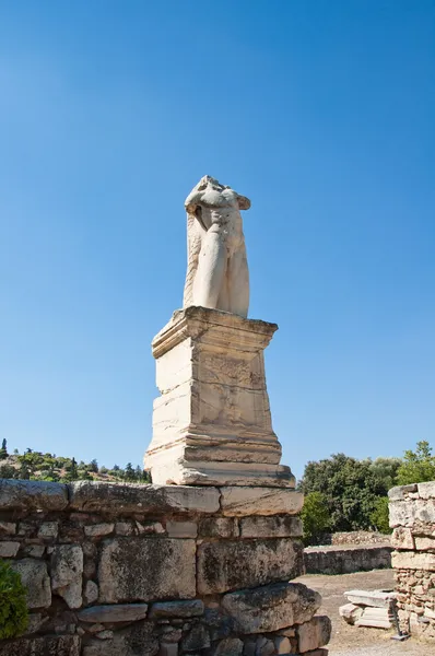 Estátua na Ágora Antiga. Grécia . — Fotografia de Stock