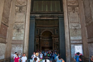 Ağustos 6, pantheon iç 2013, Roma, İtalya.