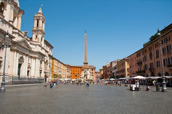 Piazza Navona on August 8, 2013 in Rome. — Stock Photo, Image