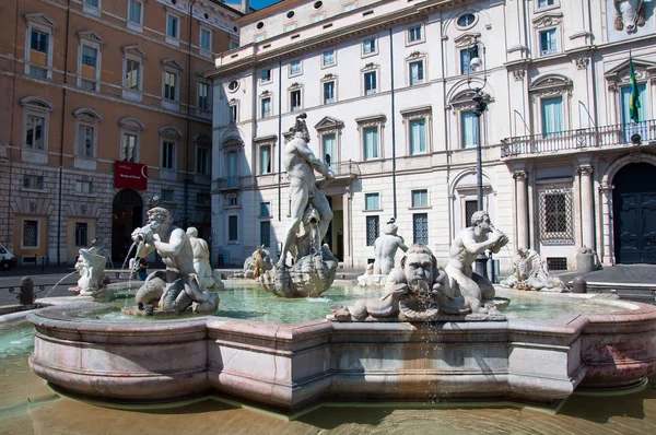 Fontana del Moro on the Piazza Navona. Rome, Italy. — Stock Photo, Image