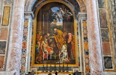 Roma-Ağustos 10: iç st. peter Bazilikası Ağustos 10, 2009 yılında Vatikan. saint Peter Bazilikası, geç Rönesans Kilisesi Vatikan içinde yer alır.