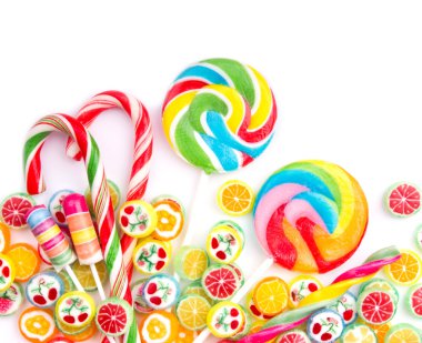 Renkli lolipop beyaza izole edilmiş.