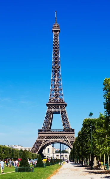 De Eiffeltoren in Parijs, Frankrijk — Stockfoto