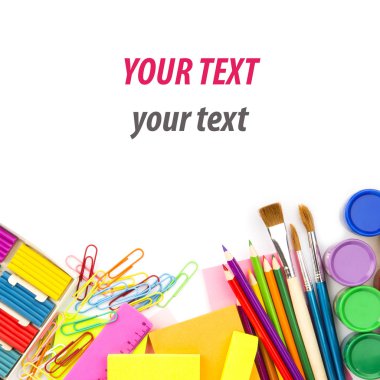 kopya alanı ile okul kavramı yüzeye geri renkli kalemler