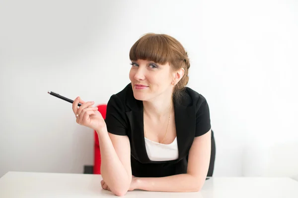 A girl in the office — Stock Photo, Image