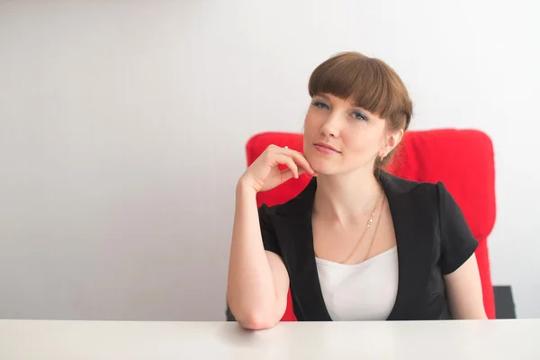 A girl in the office — Stock Photo, Image