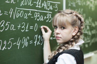 blackboard yazıyor SchoolgirlAdultMovieFilm.comde