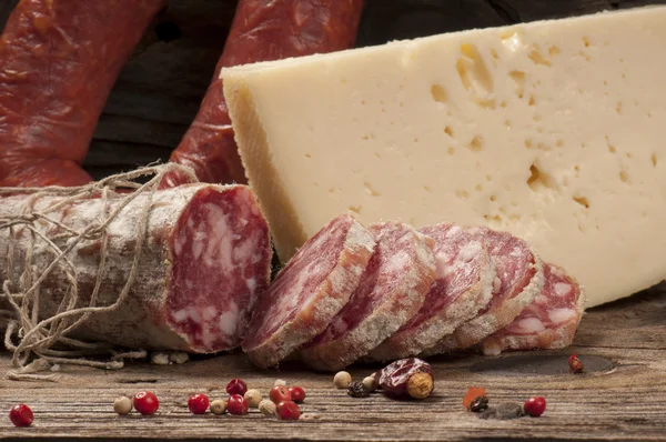 Λουκάνικα με τυρί — Φωτογραφία Αρχείου