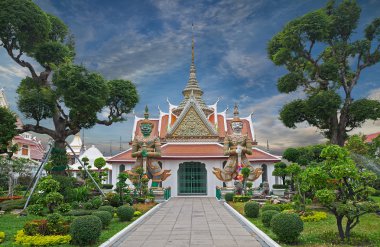 Wat Arun  is a Buddhist temple  in Bangkok clipart