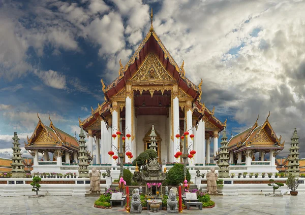 Sutat chrám, bangkok, Thajsko — Stock fotografie