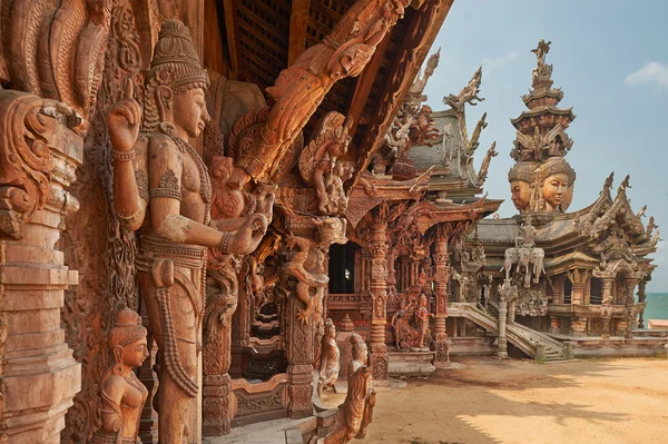 Святилище Истины, Паттайя, Таиланд . — стоковое фото