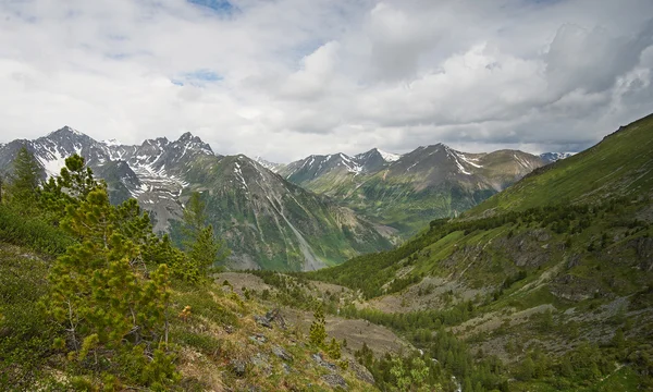 Bergsee — Stockfoto