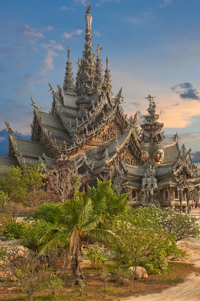 Святилище істини, Паттайя, Таїланд. Ліцензійні Стокові Зображення
