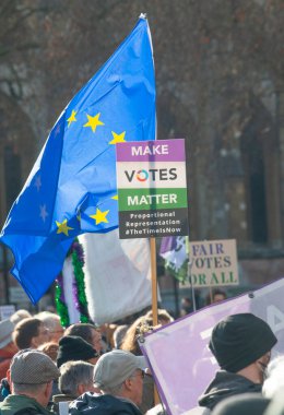 Londra, İngiltere, 5 Şubat 2022. Protestocular, Muhafazakar Hükümetin Seçim Tasarısı 'nı protesto eden 