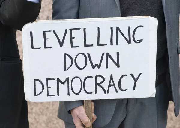 Londres Reino Unido Fevereiro 2022 Sinais Protesto Make Votes Matter — Fotografia de Stock