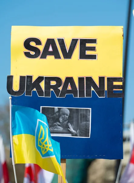 Londýn Velká Británie Března2022 Protiválečné Znamení Londýnských Stáncích Demonstrace Ukrajině — Stock fotografie