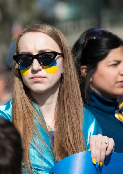 London 26Th March 2022 War Protester London Stands Ukraine Demonstration — Stock Photo, Image