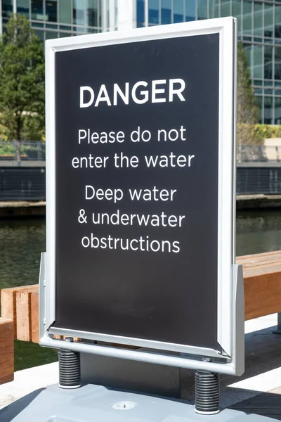 Warning Sign Notify General Public Take Care Edge Quayside Due — Stock Photo, Image