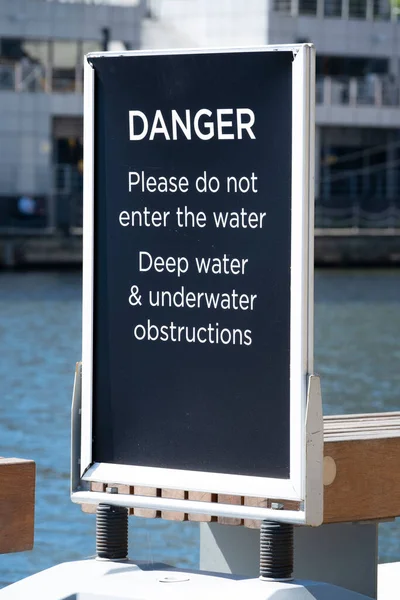 Warning Sign Notify General Public Take Care Edge Quayside Due — Stock Photo, Image