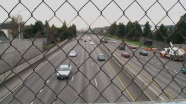 Portland, oregon çevre yolu üzerinde trafik.