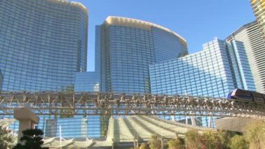Las vegas, nevada - Nisan 2011 yaklaşık: las vegas metro tren aria resort and casino adlı seyahat.