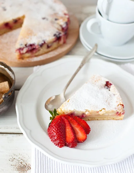 Beerenkuchen — Stockfoto