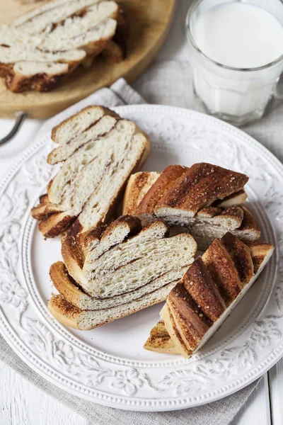 Tarçınlı ekmek dilimleri — Stok fotoğraf