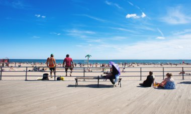 New york - 27 Haziran: 27 Haziran 2012 koni sahilde