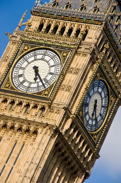 大笨钟，房子的议会，威斯敏斯特宫。伦敦英国 — 图库照片