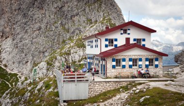 Belluno, İtalya - 24 Temmuz: fonda savio hut, 24 Temmuz 2012 yılında bell