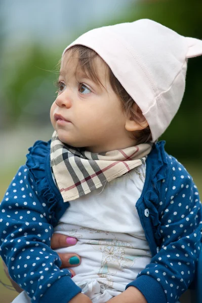 One year old girl outdoor portrait — Stock Photo, Image