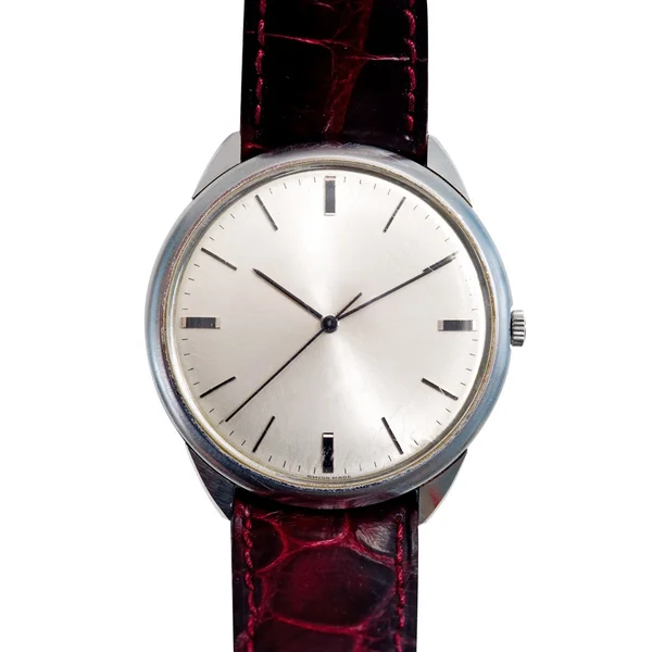 Relógio de pulso clássico sobre fundo branco — Fotografia de Stock