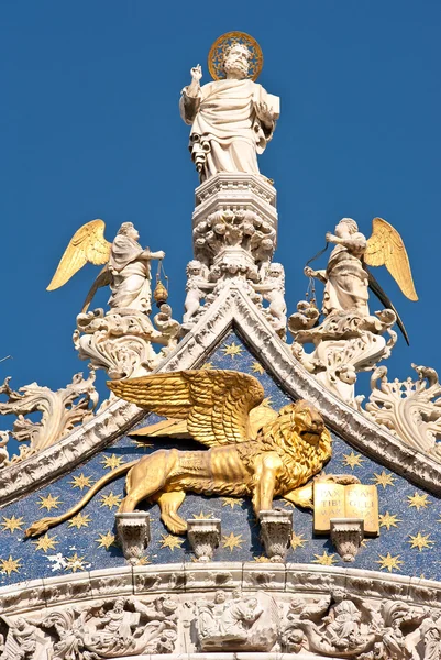 Okřídlený lev, symbol, Benátky, Itálie — Stock fotografie