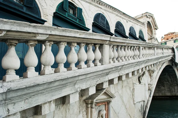 Ponte di Rialto a Venezia — Foto Stock