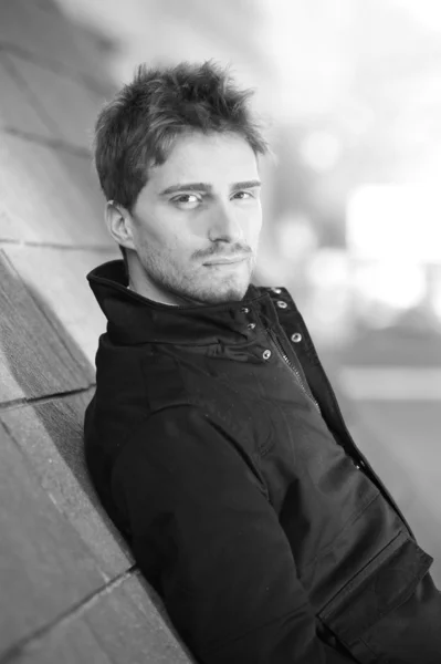 Young man portrait. Black and white — Stock Photo, Image