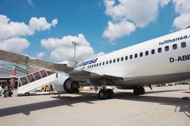 Frankfurt, Almanya - Temmuz 5: uçuş lufthansa jet uçak