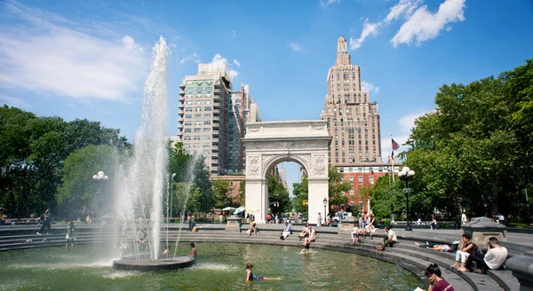 New York City - 28 juni: Washington Square Park, med 9,75 tunnland — Stockfoto