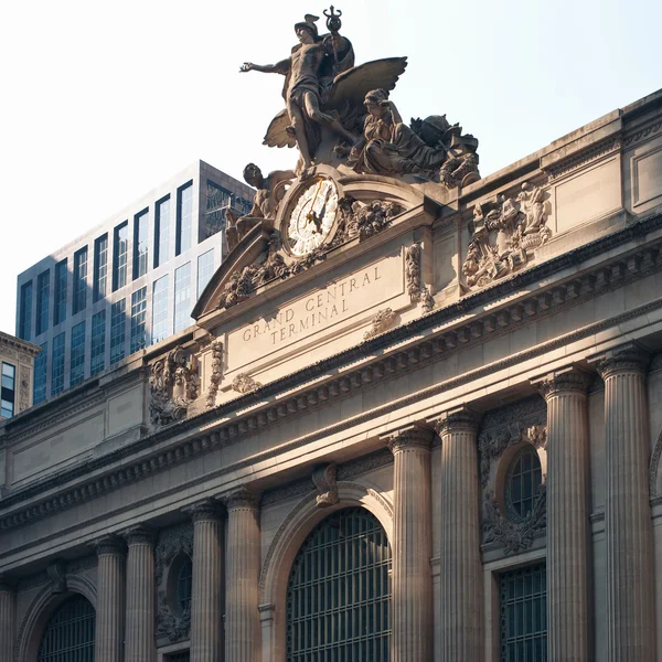 Σταθμό Grand central κτίριο κατά μήκος 42nd street, Νέα Υόρκη — Φωτογραφία Αρχείου