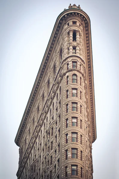 NEW YORK CITY - JUNE 28: Flat Iron building facade on June, 28th — Stock Photo, Image