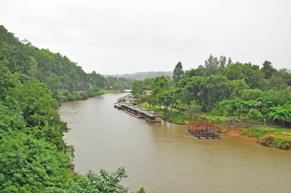 Floden kwai桂河大桥 — Stockfoto