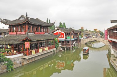 Qibao kasabası